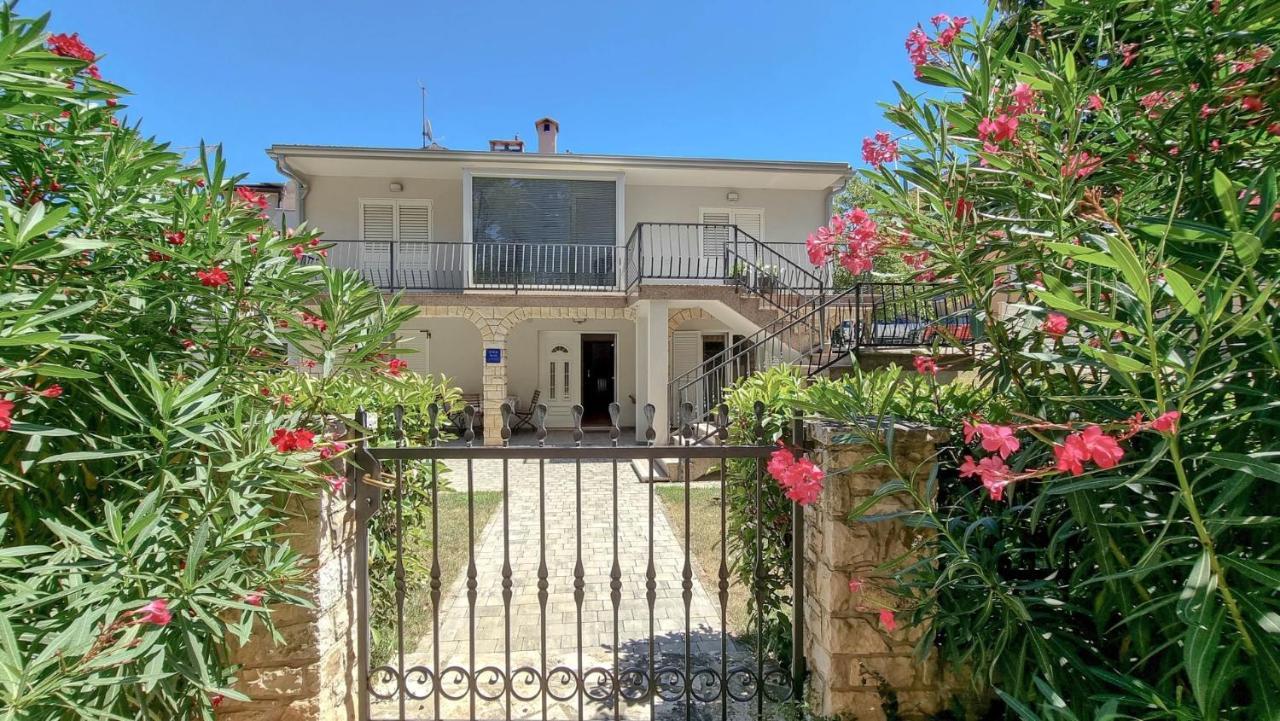 Ena Διαμέρισμα Novigrad Istria Εξωτερικό φωτογραφία