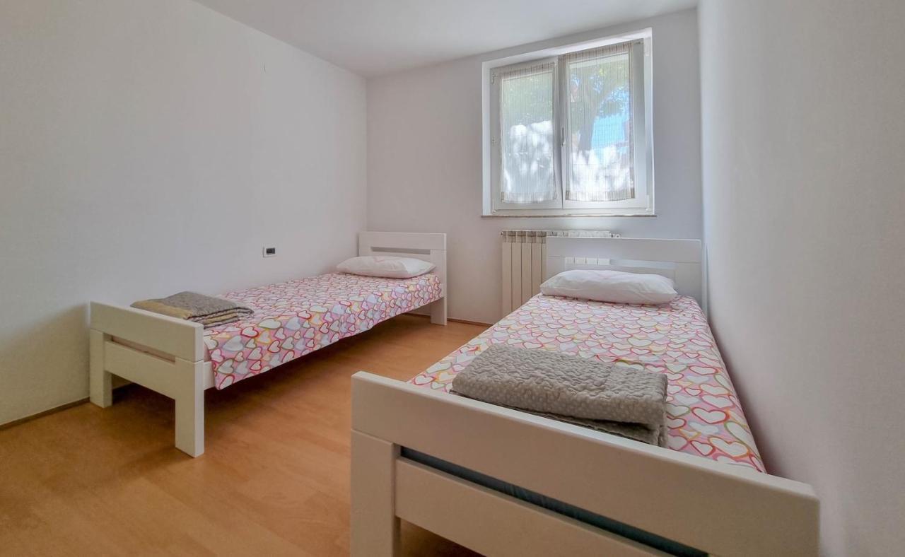 Ena Διαμέρισμα Novigrad Istria Εξωτερικό φωτογραφία
