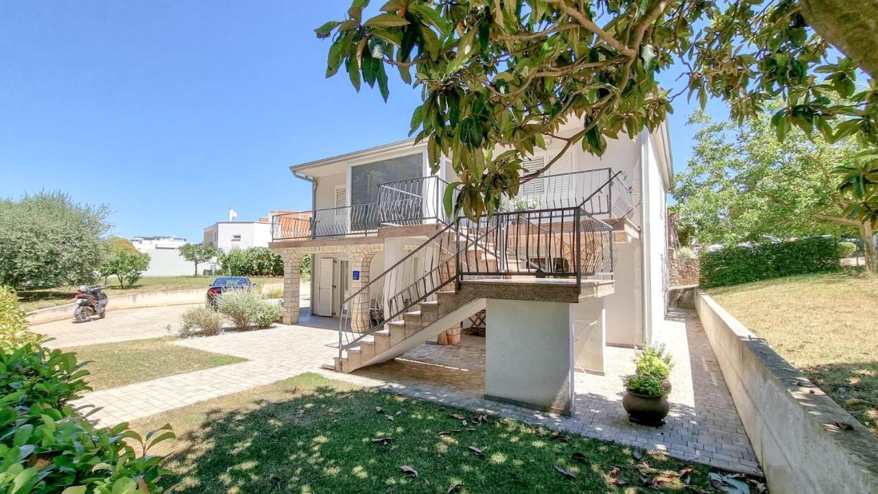 Ena Διαμέρισμα Novigrad Istria Εξωτερικό φωτογραφία